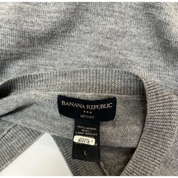Banana Republic Merino Wool Men’s V-Neck Sweater Size Large Gray and Black - Picture 5 of 8